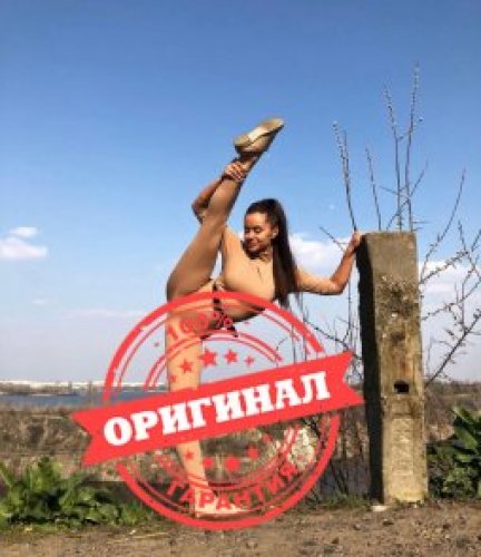 Света без подруг